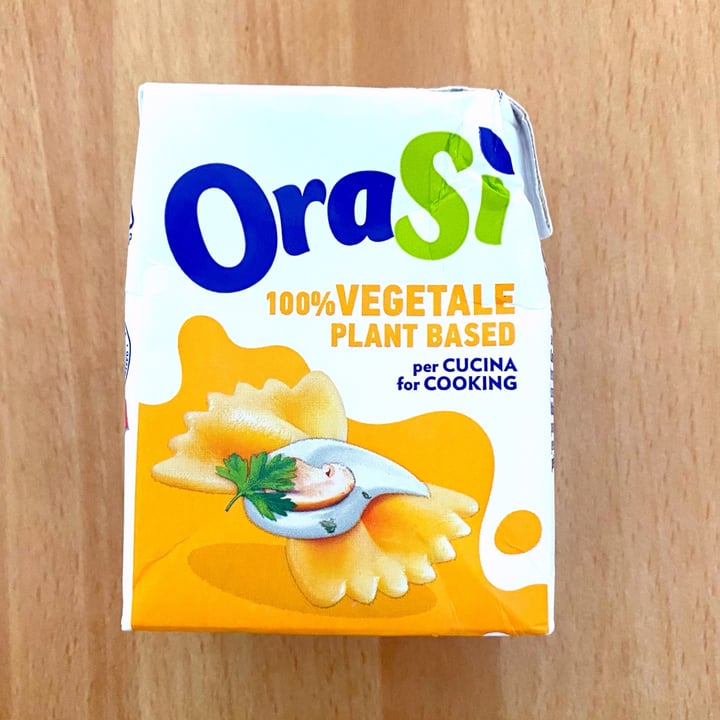 photo of OraSí 100% vegetale Crema per cucina shared by @hail-seitan on  02 Jun 2023 - review