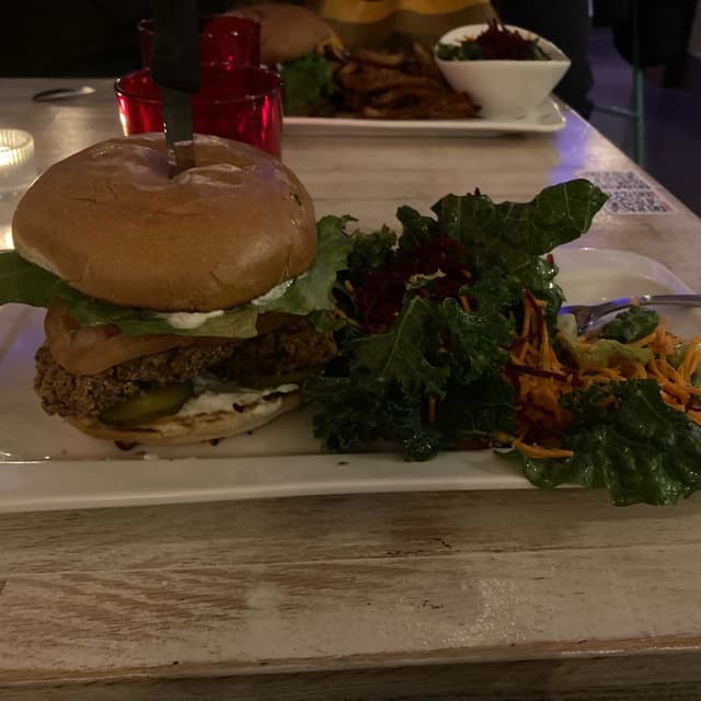 Photo of the dish “Cripsy Chickun Burger”