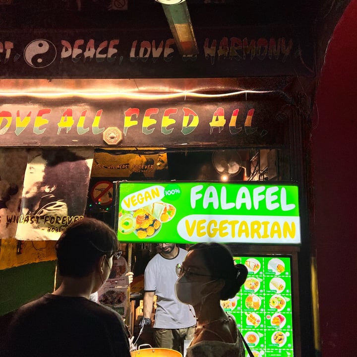 photo of Vegan Falafel Penang Hummus Plate shared by @eritakay on  19 Dec 2022 - review