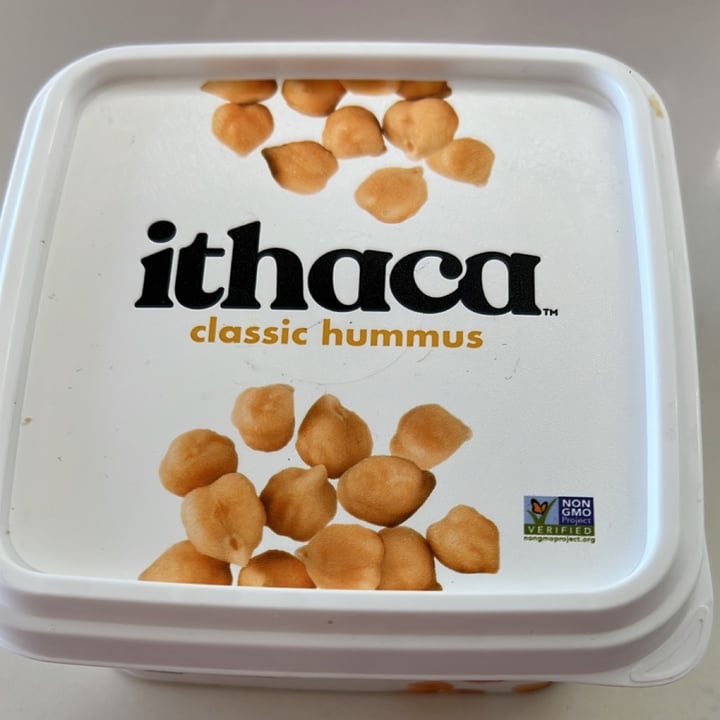 photo of Ithaca Cold-Crafted Classic Hummus shared by @vimauro on  06 Jan 2023 - review