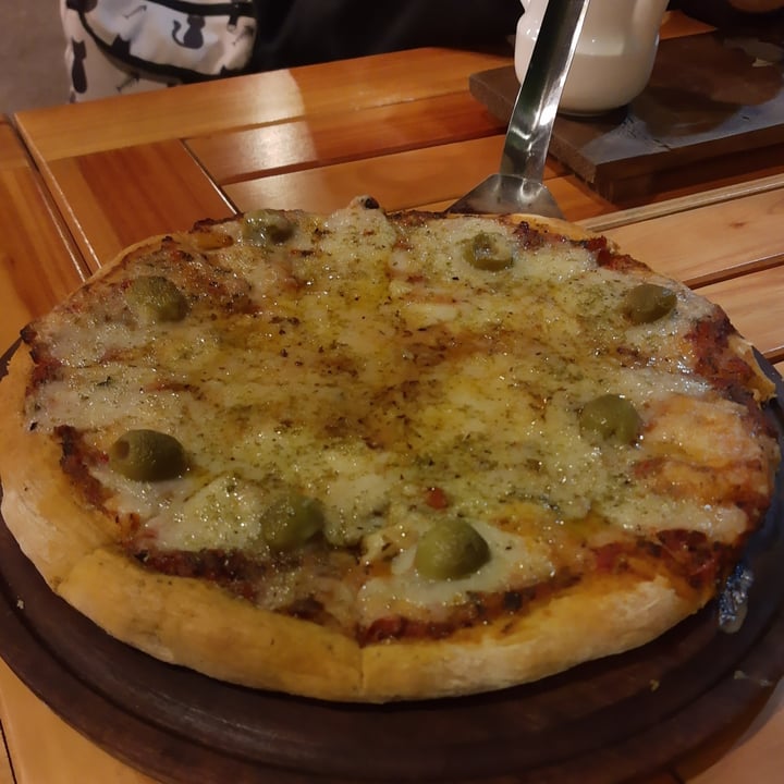 photo of Oso Blanco café de especialidad Pizza Cebolla shared by @tinchotomatito on  20 Apr 2023 - review