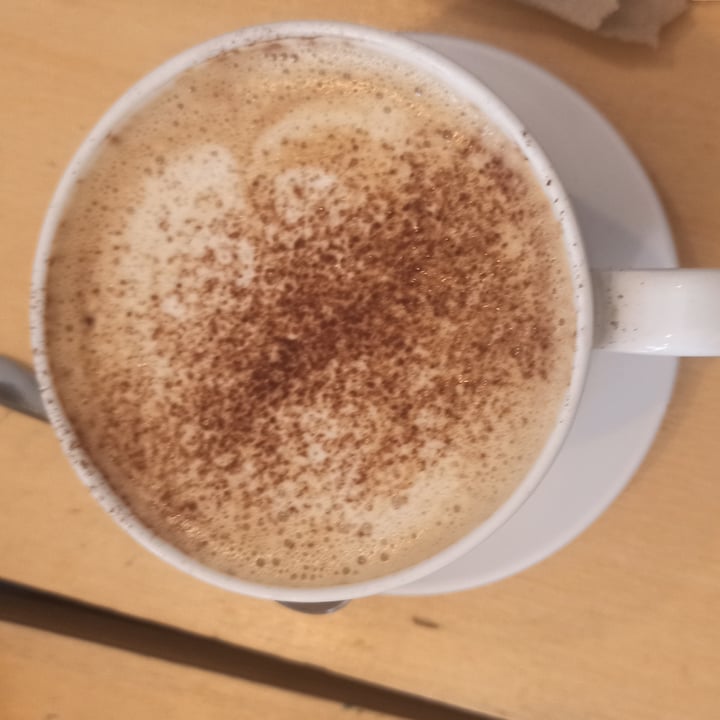 photo of Woodies Oat Cappuccino shared by @sioen on  10 Apr 2023 - review