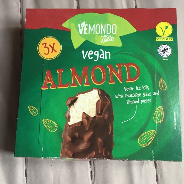photo of Vemondo 3X Vegan Almond shared by @marcelloveg on  24 May 2023 - review