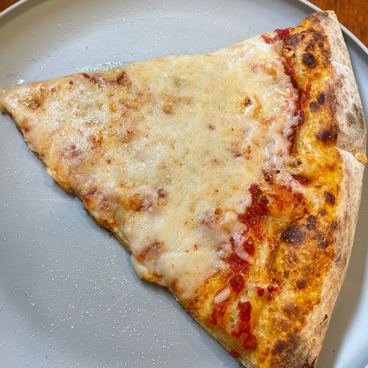 photo of Numu whole foods pizza shared by @reneemarie on  02 May 2023 - review