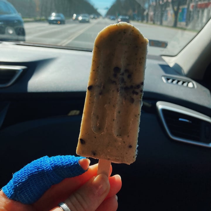 photo of Avenei Piparmētru-šokolādes saldējums shared by @whaleyneemwood on  22 Apr 2023 - review