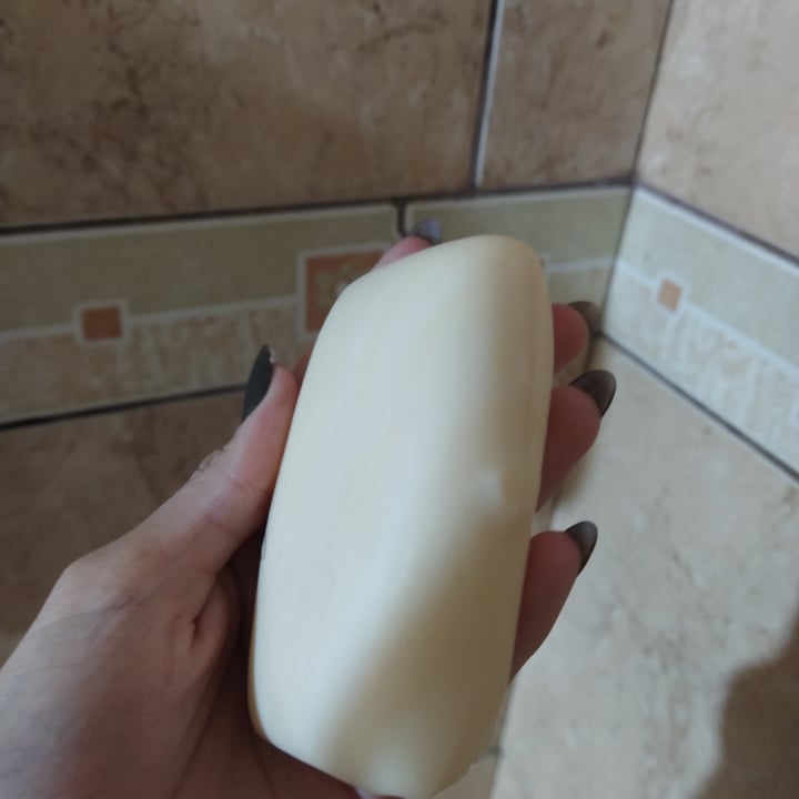 photo of Palmolive  Sabonete Óleo De Argan & Oil-complex shared by @linekawami on  11 May 2023 - review