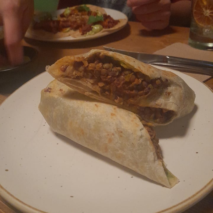 photo of Don Taco Tequila chilli burrito shared by @sofia-eb-her on  12 Jan 2023 - review