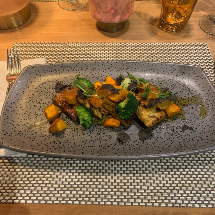 photo of BLU Restaurant & Lounge Tempeh Zucca Tartufo Funghi shared by @fradelor on  25 Feb 2023 - review