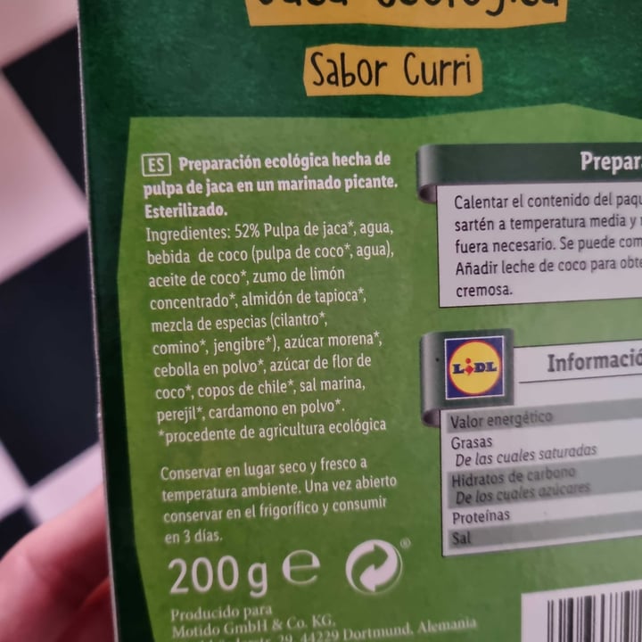 photo of Vemondo vegano jaca ecológica sabor curri shared by @amparodegata on  23 Feb 2023 - review