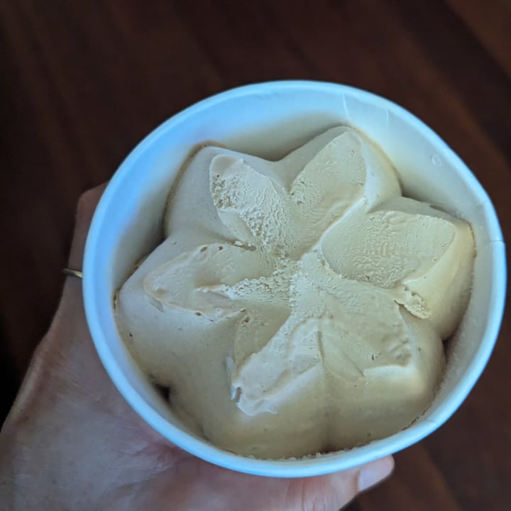 photo of Pink Albatross Toasted Hazelnut shared by @vanessaprats on  24 Jul 2023 - review