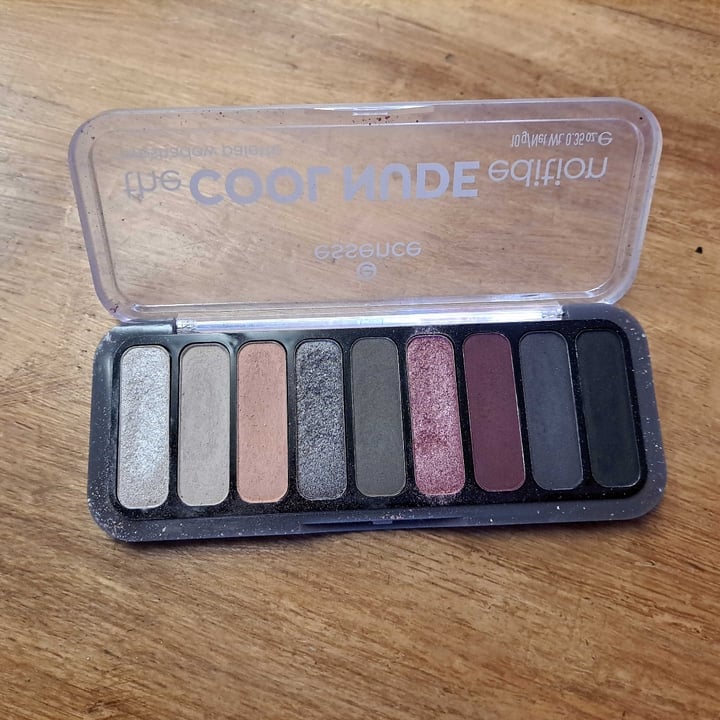 photo of Essence  the cool Nude Edition Eyeshadow Palette shared by @ilariapetri on  07 Mar 2023 - review