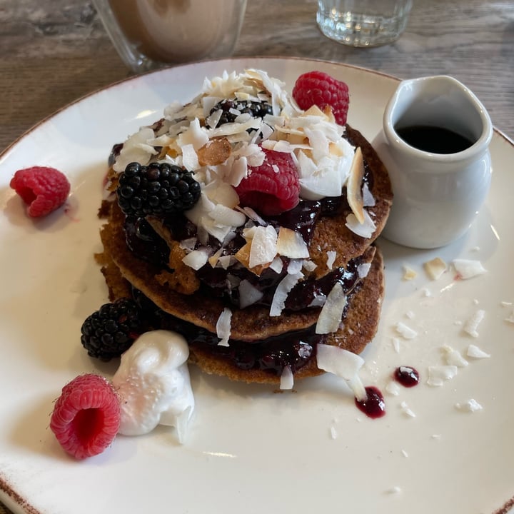 photo of Farmacy Fluffy buckwheat pancake shared by @ilariaqualcosa on  16 Apr 2023 - review