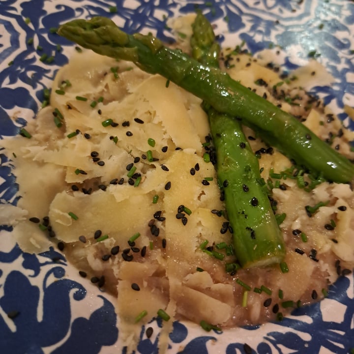 photo of Hakuna Matata Veggie risotto de boletus y parmvegano shared by @baffiny on  18 Jan 2023 - review