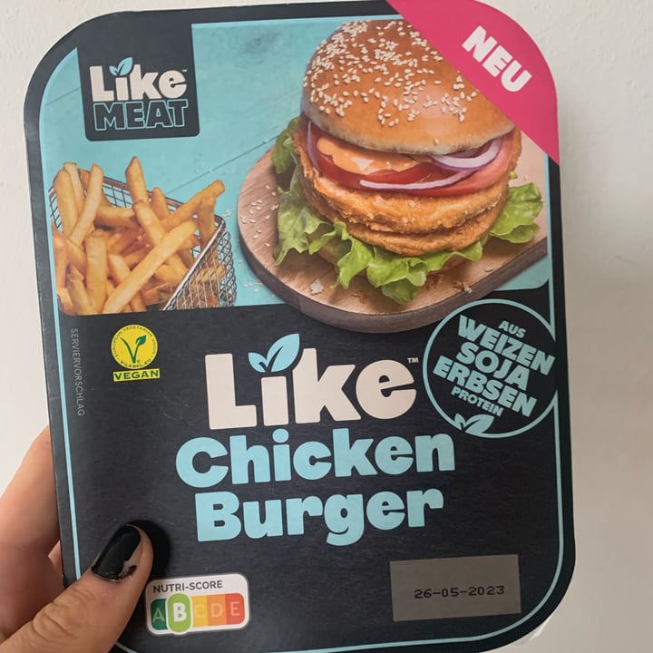 photo of Like Meat Like Chicken Burger shared by @veganbypauline on  26 May 2023 - review