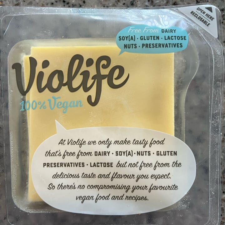 photo of Violife Original Flavor Cheese Slices shared by @tatanka05 on  14 May 2023 - review