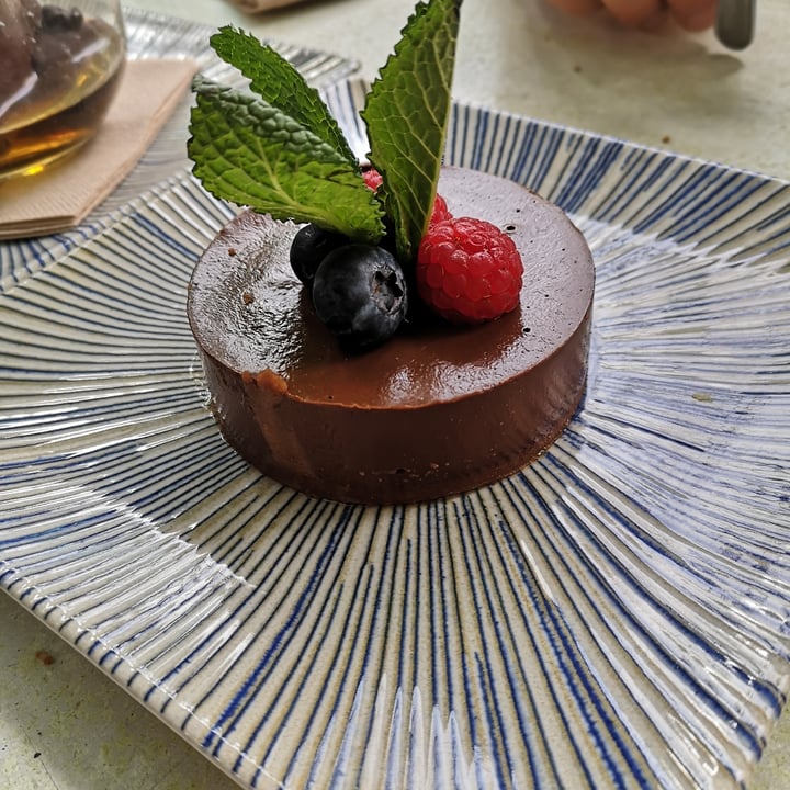 photo of Bar Sa Ximbomba Tarta De Chocolate Con Corazón De Frambuesa shared by @mrselktra on  21 Mar 2023 - review