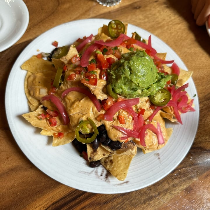 photo of Follow Your Heart Nachos shared by @merylg4v on  28 Dec 2022 - review