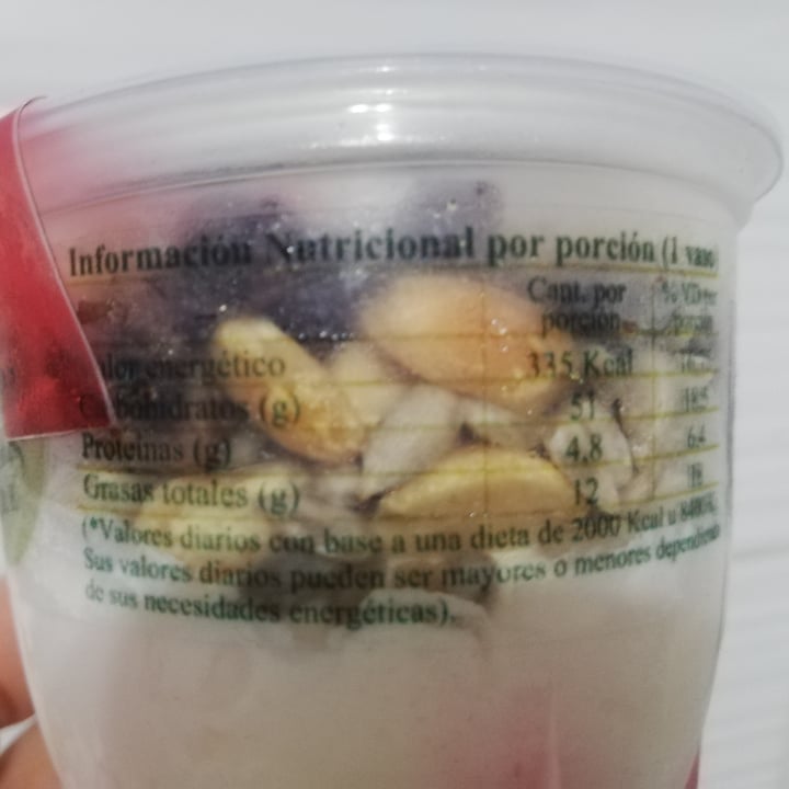 photo of Bernes Postre Saludable Vegano - Frutilla shared by @agostinamarconi on  01 May 2023 - review