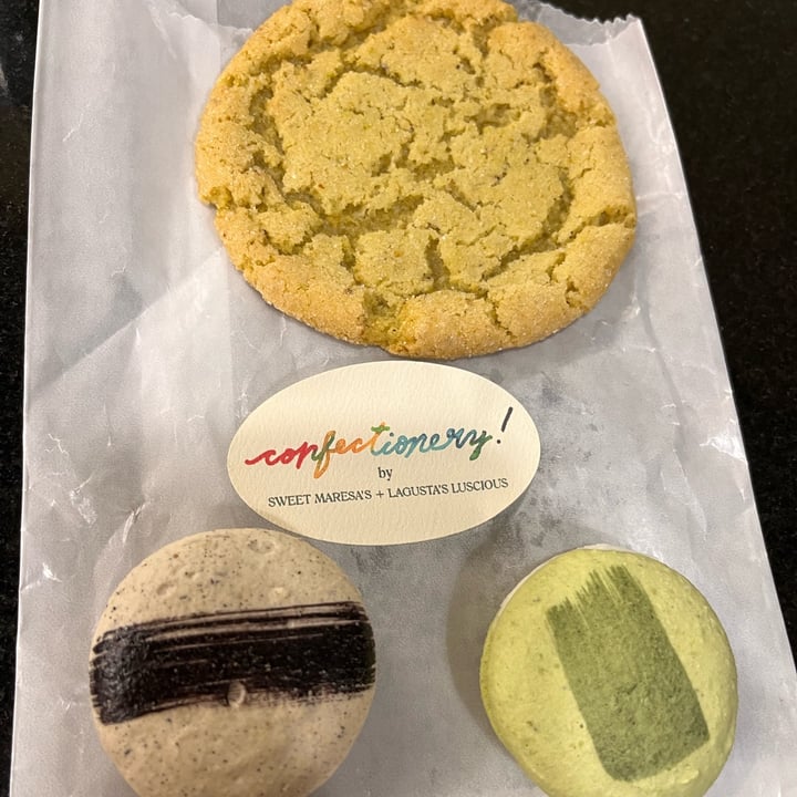 photo of Confectionery! Macarons shared by @thebkvegans on  29 Mar 2023 - review