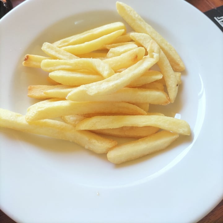 photo of IKEA Restaurant french fries shared by @cheddarhamster on  22 Mar 2023 - review