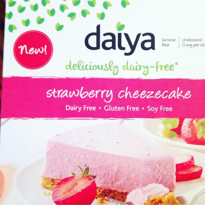 photo of Daiya Strawberry Cheezecake shared by @myblissfuljourney on  28 Jun 2023 - review