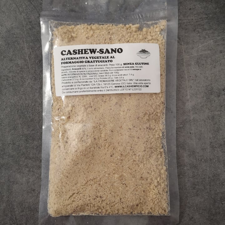 photo of Il CashewFicio cashew-sano alternativa vegetale al formaghio grattuggiato shared by @saralenzisara on  27 Dec 2022 - review