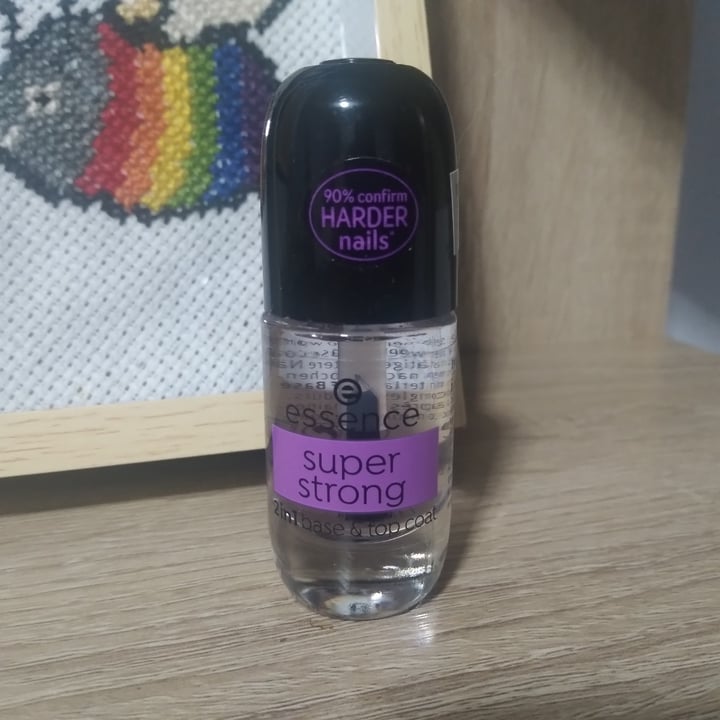 photo of Essence  super strong 2in1 base & top coat shared by @veganaenlima on  09 Aug 2023 - review