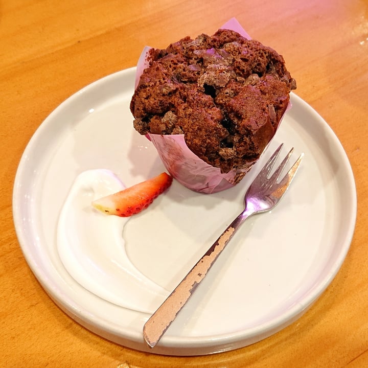 photo of Blue Kiwi Choc Chip Muffin shared by @anne13 on  29 Jun 2023 - review