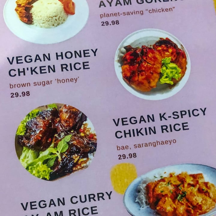 photo of Halaveg Vegan K-Spicy Chikin Rice shared by @m1tch9i on  05 Jan 2023 - review