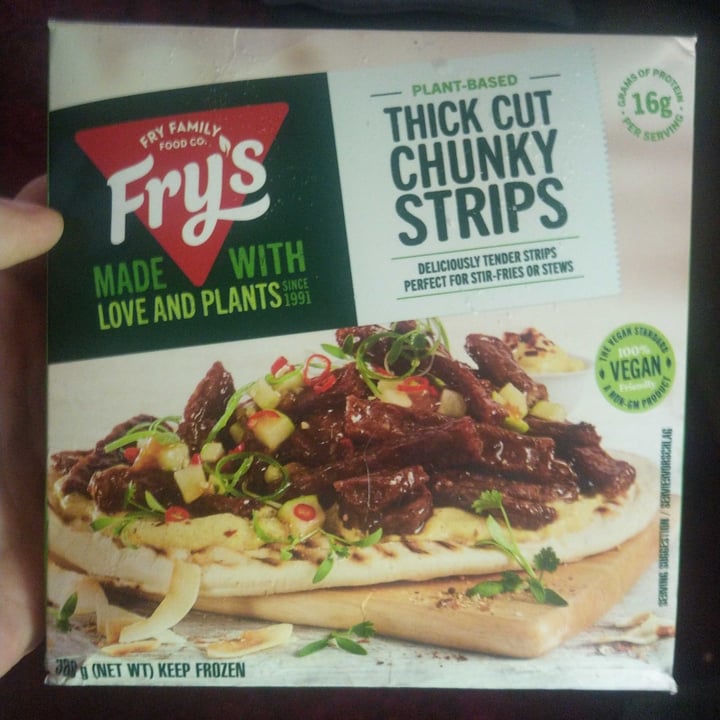 photo of Fry's Family Food Beef style strips shared by @badynfta on  10 Jan 2023 - review
