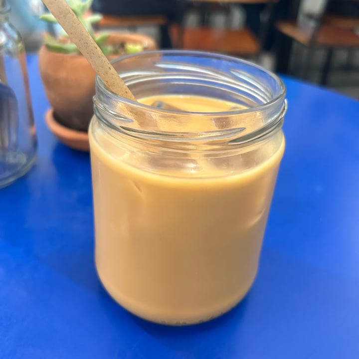 photo of Mora Mora Condesa Vegan latte shared by @zullybee on  28 Jul 2023 - review