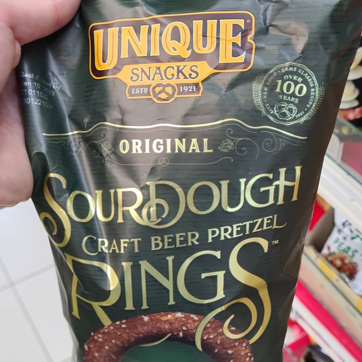 photo of UNIQUE snacks Sourdough Pretzels shared by @kendrikwah on  20 Feb 2023 - review