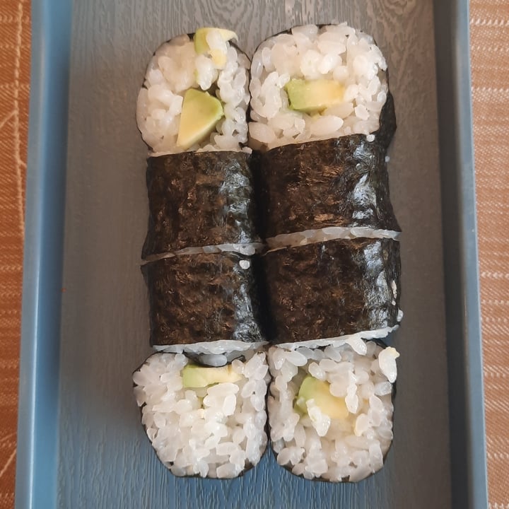 photo of Elite Sushi Hoso Avocado shared by @lauracorti on  05 Apr 2023 - review