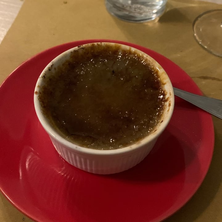 photo of Verde Pistacchio Crème brûlèe al pistacchio shared by @valevale84 on  14 Jan 2023 - review
