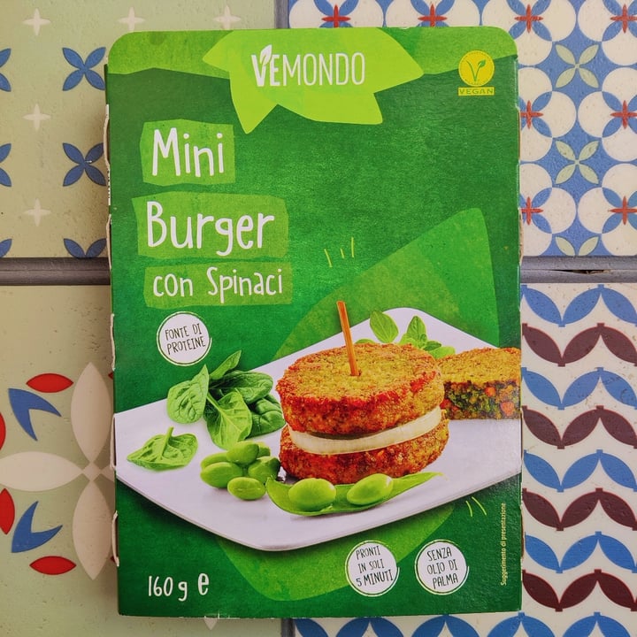 photo of Vemondo burger vegetali con spinaci shared by @verdiana on  07 Feb 2023 - review