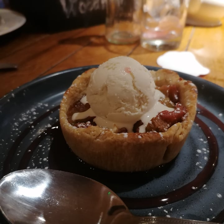 photo of The Woodman Rhubarb Galette shared by @veganferdi on  10 Apr 2023 - review