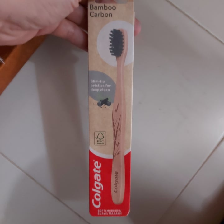 photo of Colgate Spazzolino Bamboo Carbon shared by @1209 on  20 Apr 2023 - review