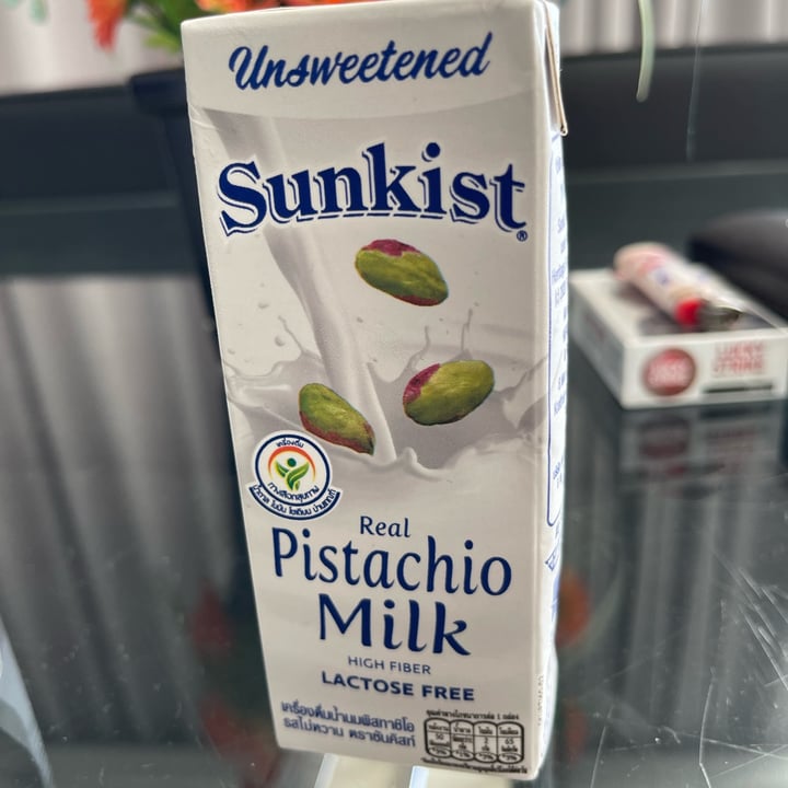 photo of Sunkist Real Pistachio Milk shared by @paologemma on  16 May 2023 - review
