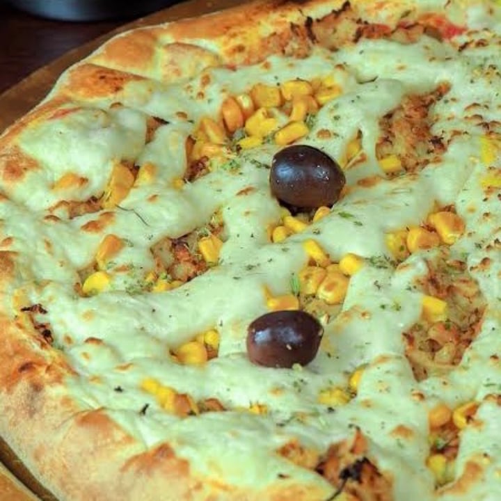 photo of Pop Vegan Food Pizza Salgada shared by @filipemetheus on  31 May 2023 - review