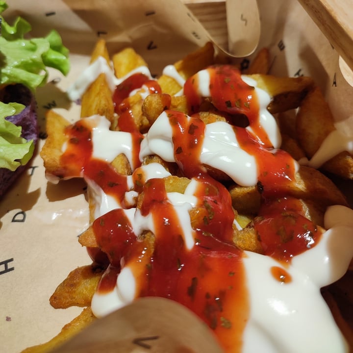 photo of Flower Burger patatas bravas shared by @monica86 on  30 Dec 2022 - review