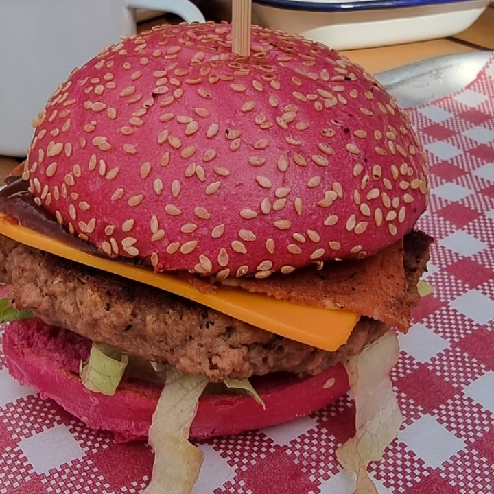 photo of BrewDog - South Eveleigh Works Burger shared by @lazyvegan29 on  14 Jun 2023 - review