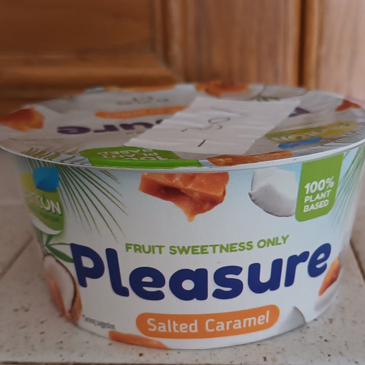 photo of planton pleasure yogurt caramello Salato shared by @affa on  07 Feb 2023 - review