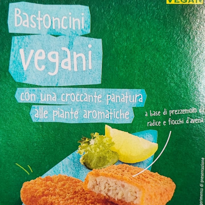 photo of Vemondo bastoncini vegani shared by @nausyd on  14 Apr 2023 - review