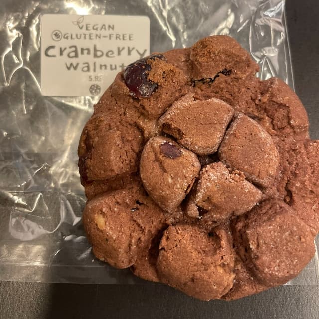 Photo of the dish “cranberry walnut cookie”