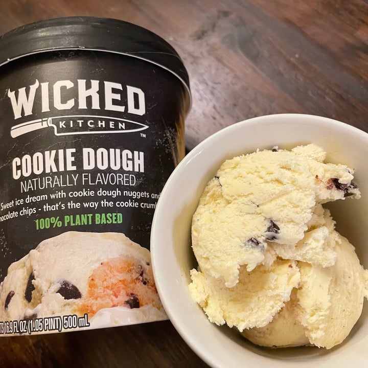 photo of Wicked Cookie Dough Ice Cream shared by @veggietable on  11 Jan 2023 - review