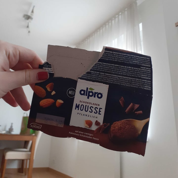 photo of Alpro Schokoladen Mousse shared by @frcasol on  08 Apr 2023 - review