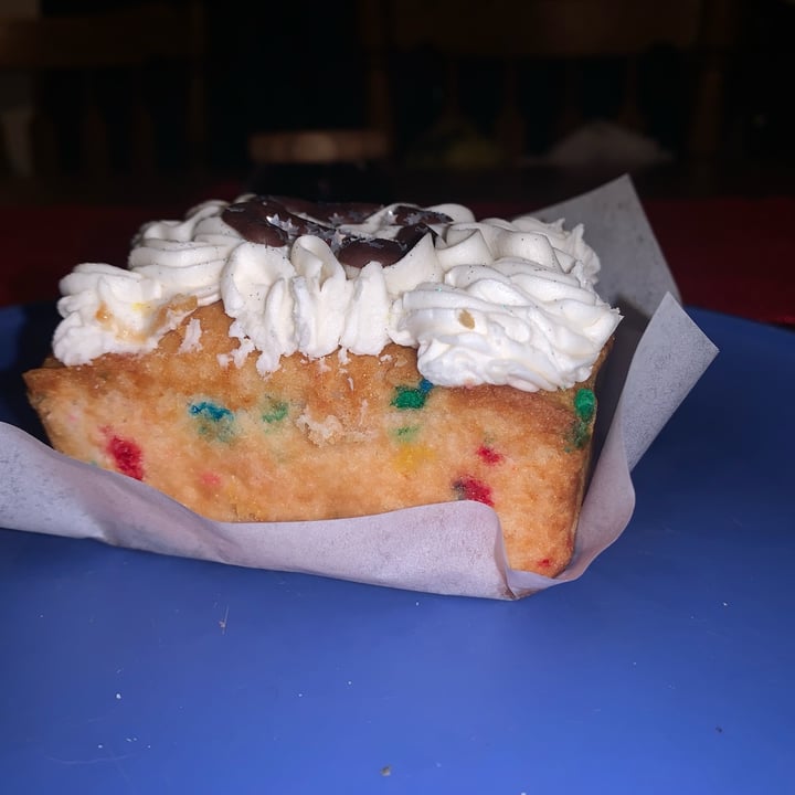 photo of The Coffee Factory Vegan GF New Years Cake shared by @thatveganj on  02 Jan 2023 - review