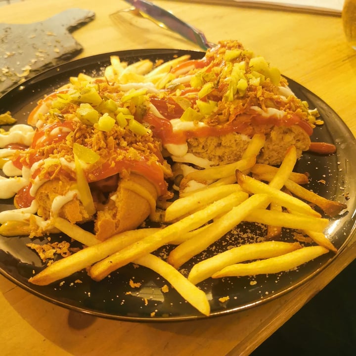 photo of Chicken Of the Woods Hot Dog De La Semana shared by @cristyglez on  04 Mar 2023 - review