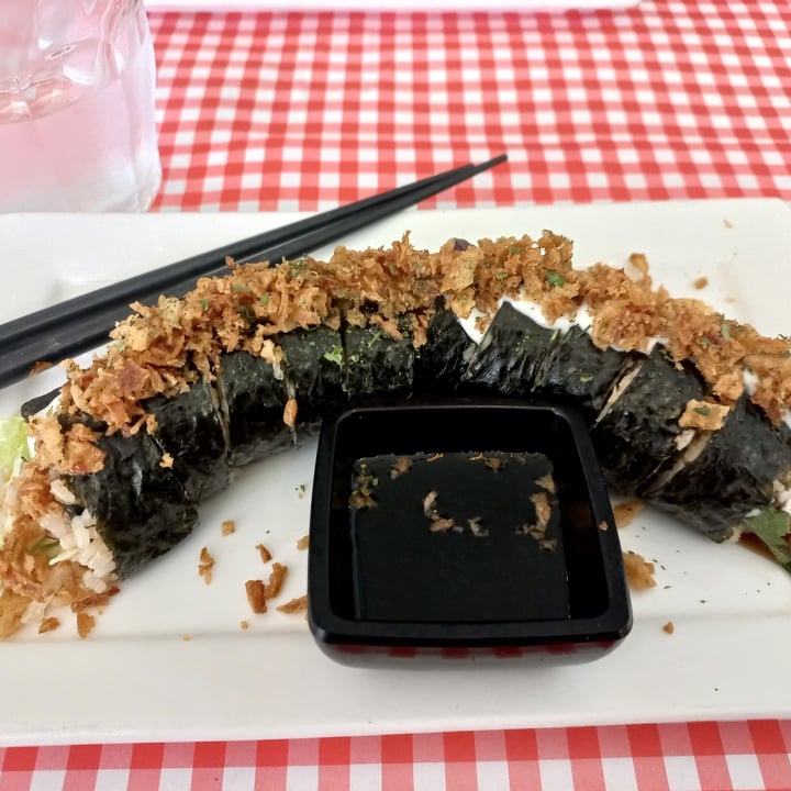 photo of TerraZen Centre dragon roll sushi shared by @theotter on  19 Jul 2023 - review