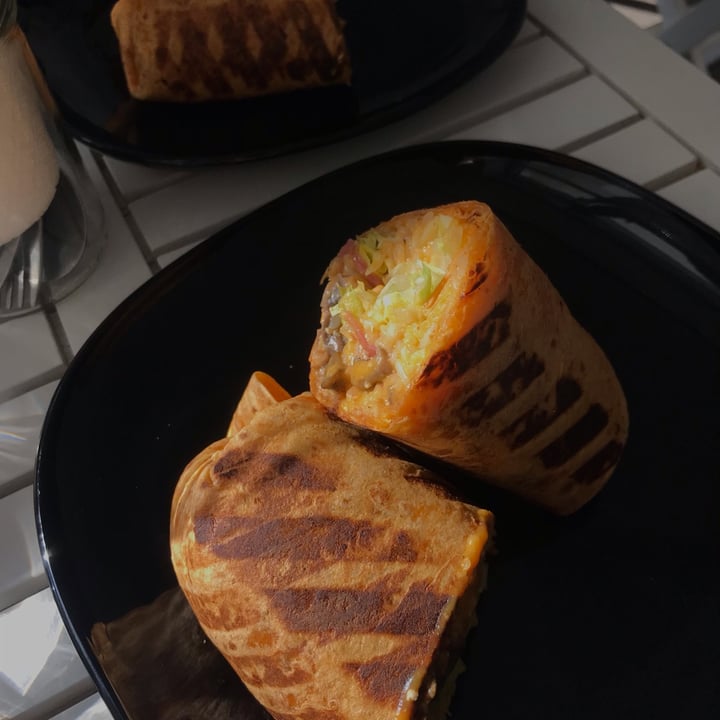 photo of Unrest bistro & deli Burrito shared by @barcab on  10 May 2023 - review